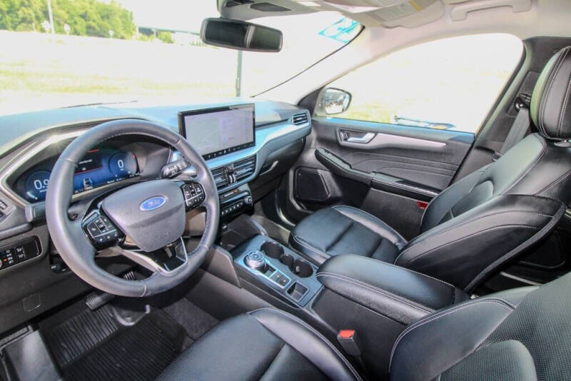 2023 Ford Escape Platinum