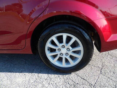 2017 Chevrolet Sonic LT Auto