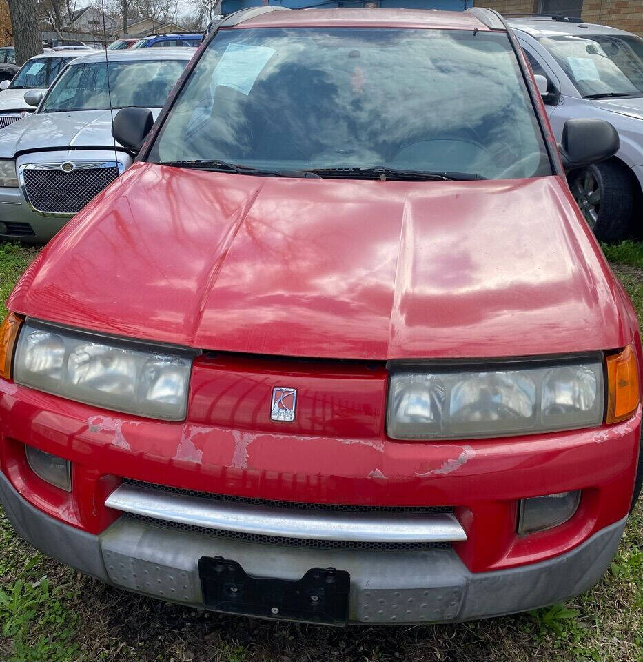 Red 2004 Saturn Vue Base Fwd 4dr SUV V6 1