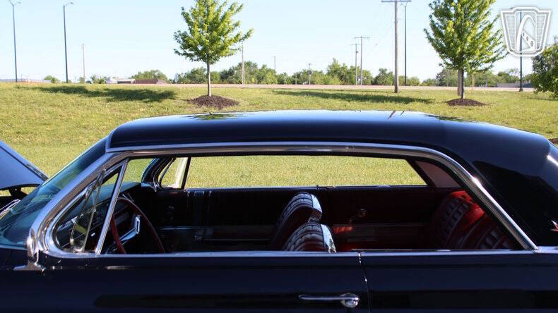 1962 Oldsmobile Starfire