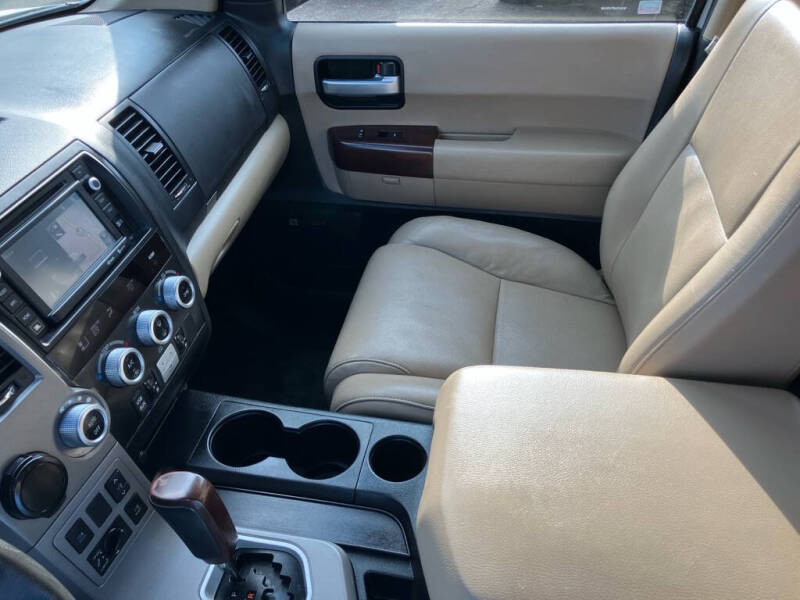 2015 Toyota Sequoia Platinum