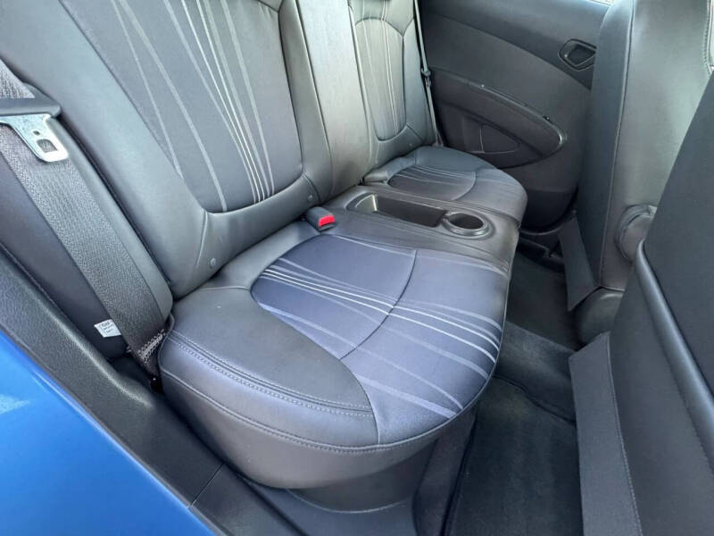 2013 Chevrolet Spark 1LT Auto