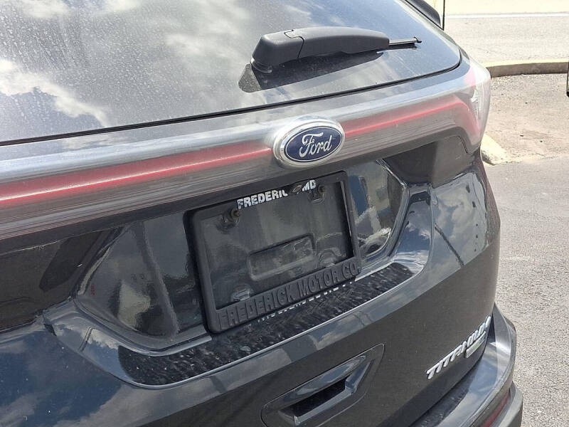 2018 Ford Edge Titanium