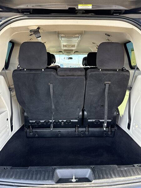 2012 Dodge Grand Caravan Crew