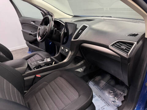 2021 Ford Edge SE