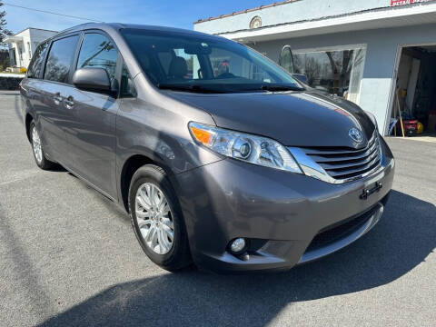 2017 Toyota Sienna for sale at Glens Falls Motors in Glens Falls NY