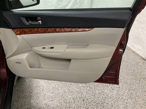 2011 Subaru Outback 2.5i Limited