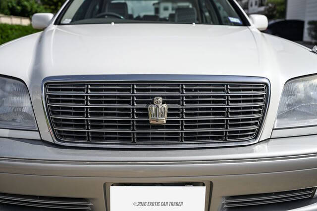 2000 Toyota Crown