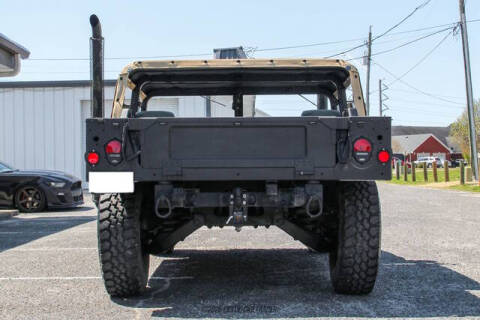 2014 AM General Hummer