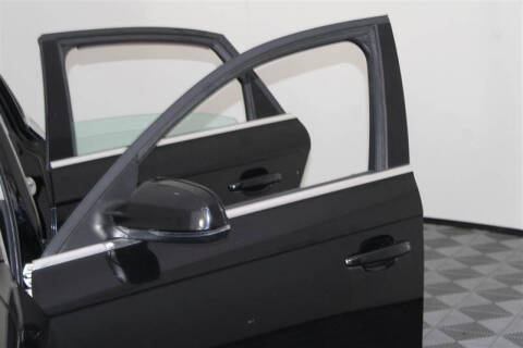 2010 Audi A4 2.0T quattro Premium Plus