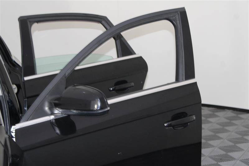 2010 Audi A4 2.0T quattro Premium Plus