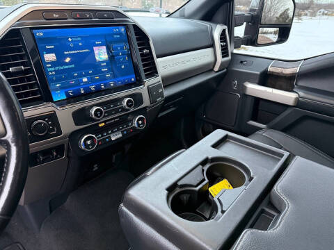 2022 Ford F-350 Super Duty Lariat