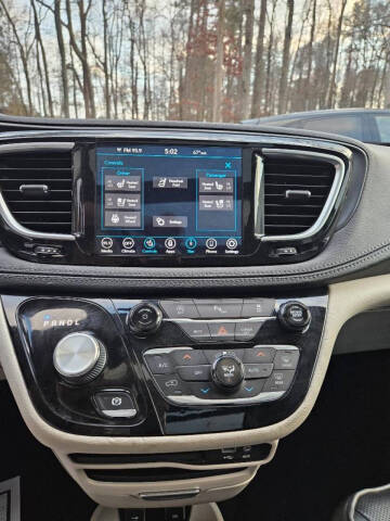 2020 Chrysler Pacifica Limited