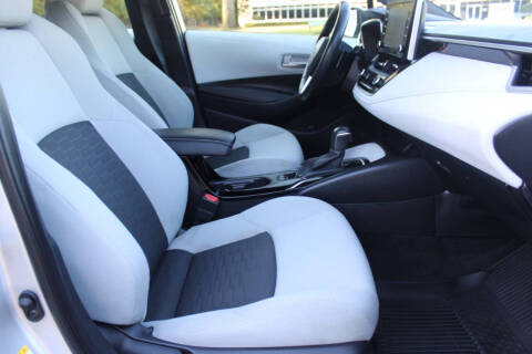 2020 Toyota Corolla Hatchback SE