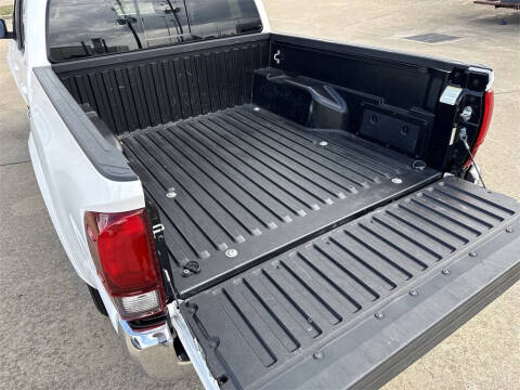 2023 Toyota Tacoma SR5 V6