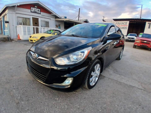 2012 Hyundai Accent SE