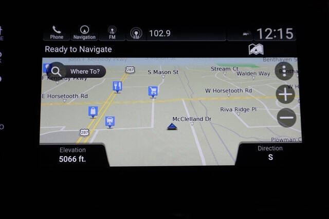 2019 Honda Pilot Touring w/Rear Captain's Chairs