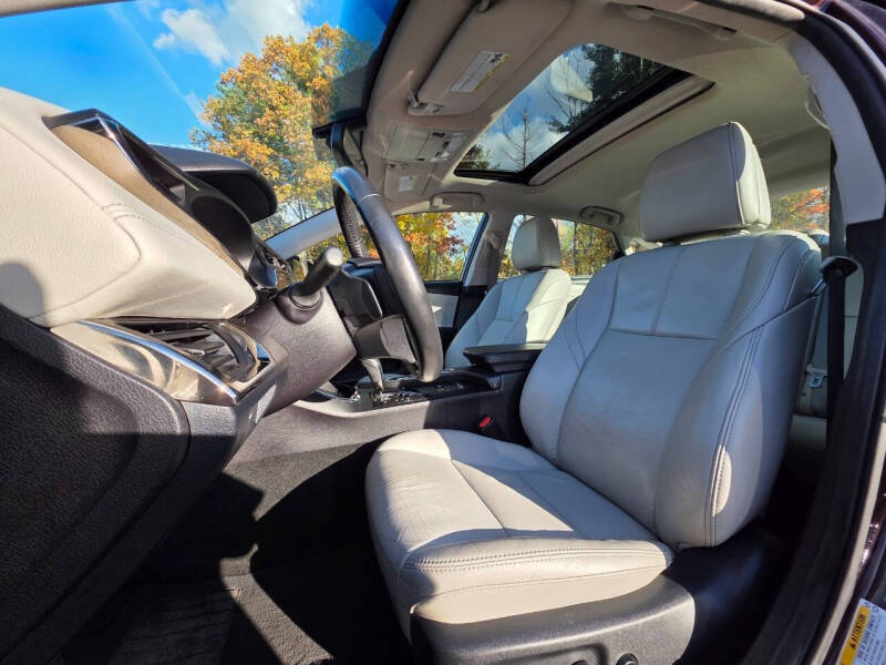 2016 Toyota Avalon XLE