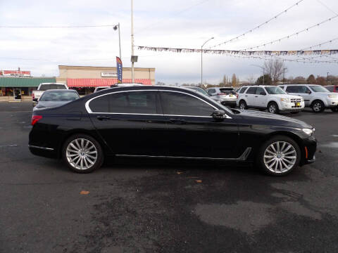 2016 BMW 7 Series 740i