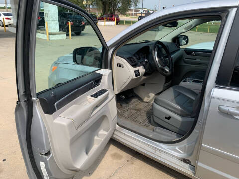 2009 Volkswagen Routan SEL