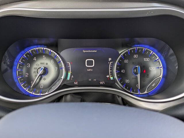 2026 Chrysler Voyager LX