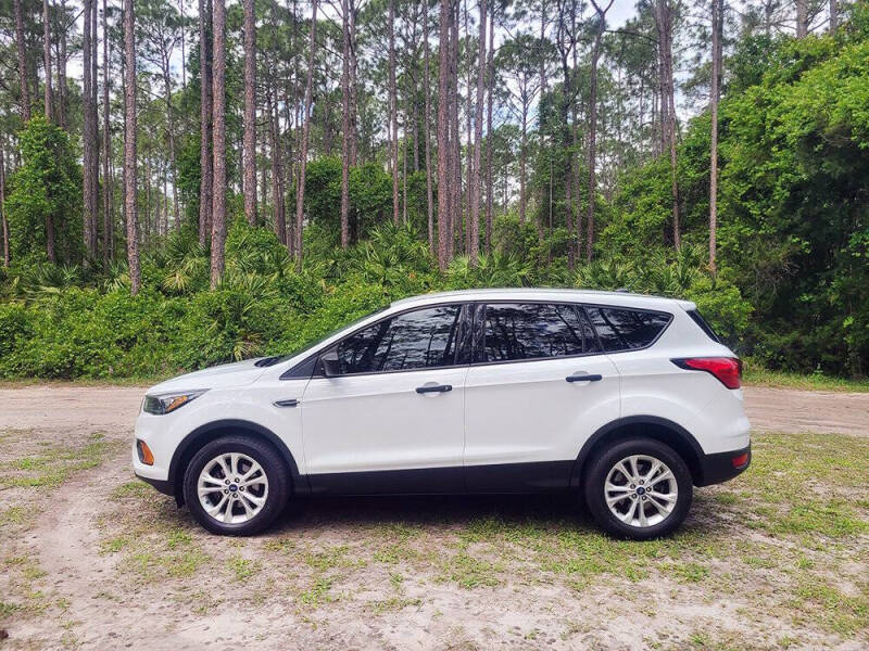 2019 Ford Escape S