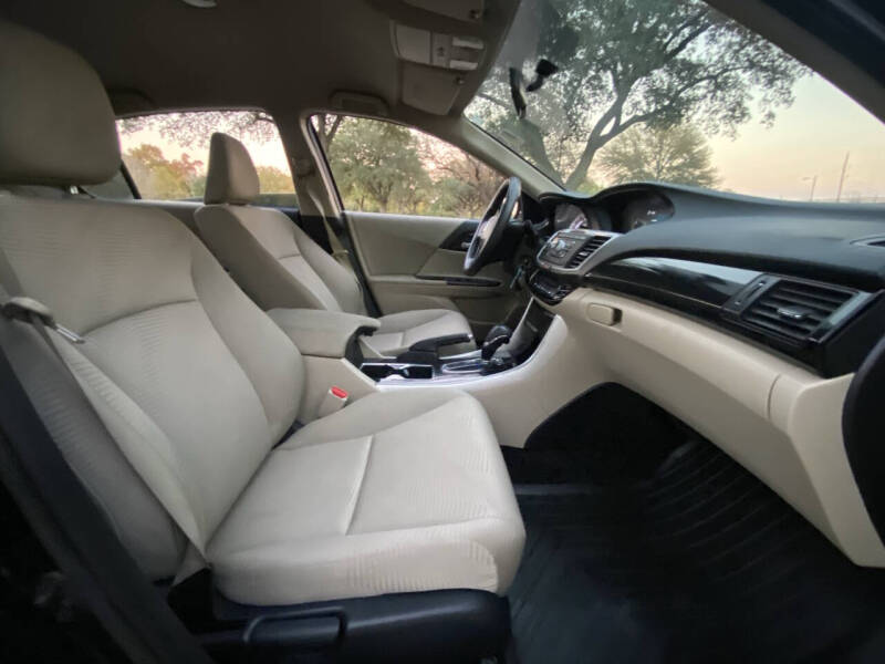 2017 Honda Accord LX