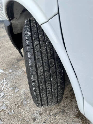 2017 Chevrolet Express 2500