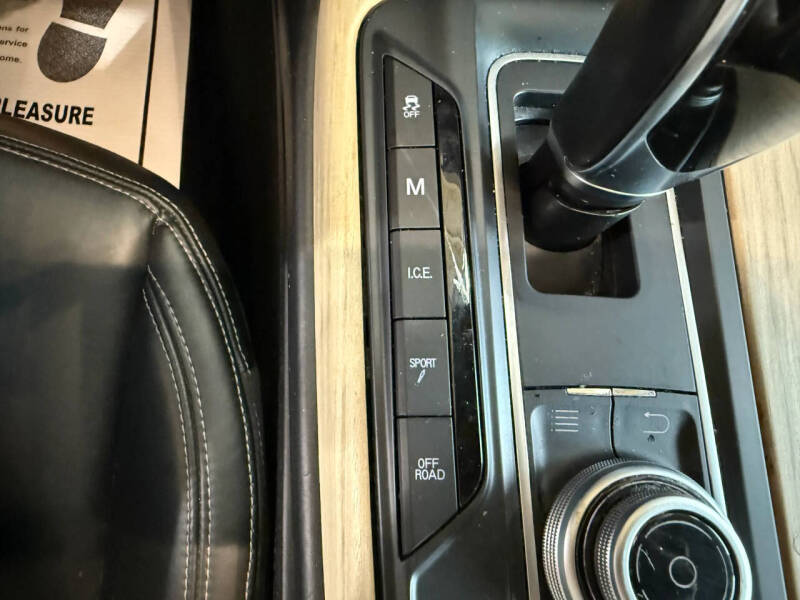 2017 Maserati Levante