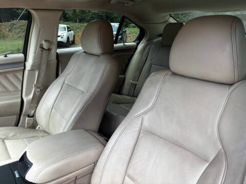 2013 Ford Taurus SEL