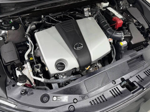 2023 Lexus ES 350 F SPORT Handling