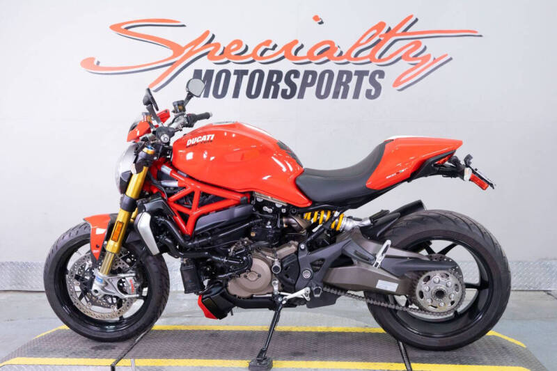 2015 Ducati Monster 1200 S Stripe