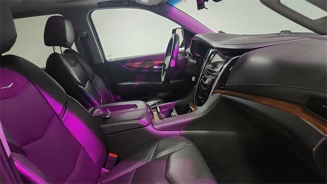 2020 Cadillac Escalade ESV Premium Luxury