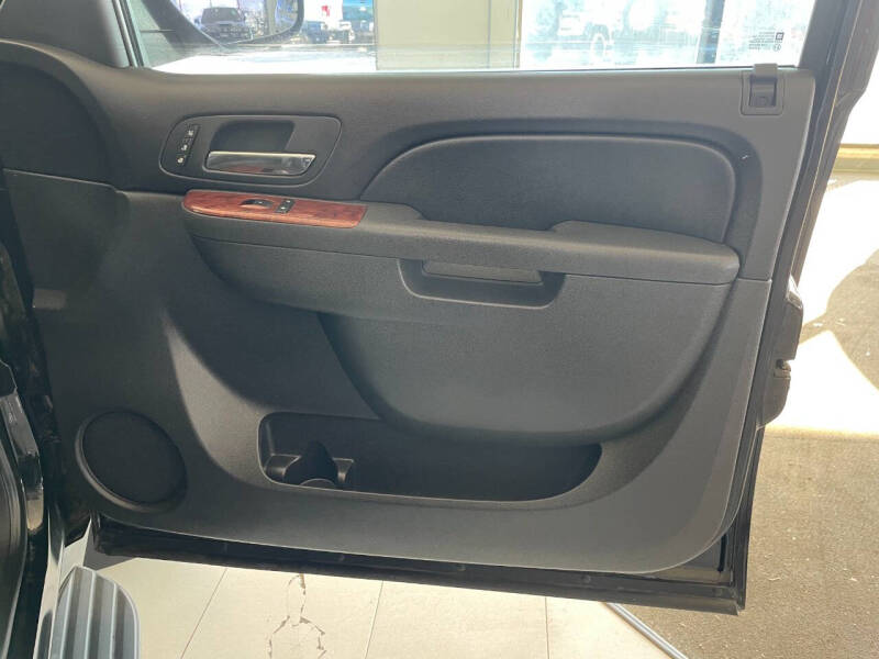 2011 Chevrolet Avalanche LTZ