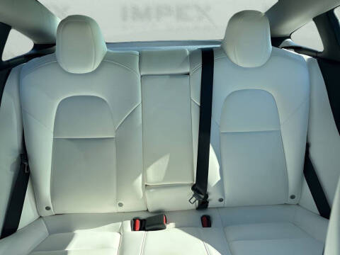 2020 Tesla Model 3 Standard Range Plus