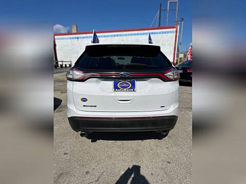 2015 Ford Edge SE