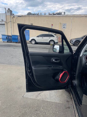 2016 Jeep Renegade Trailhawk