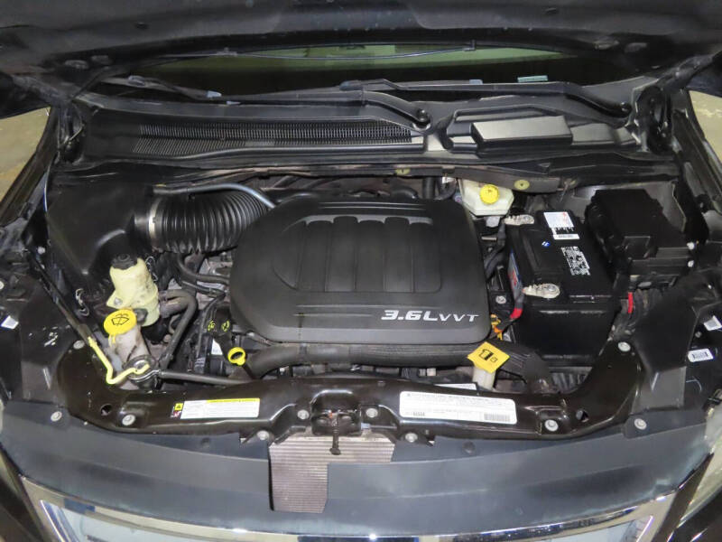 2012 Volkswagen Routan