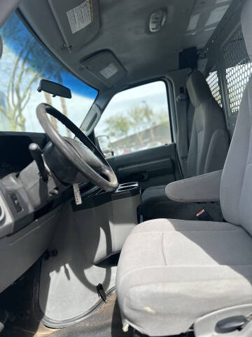 2014 Ford E-Series E-250