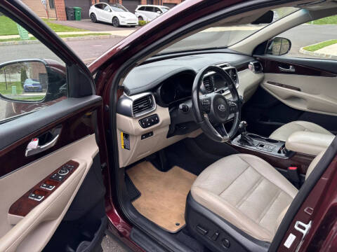 2017 Kia Sorento EX V6