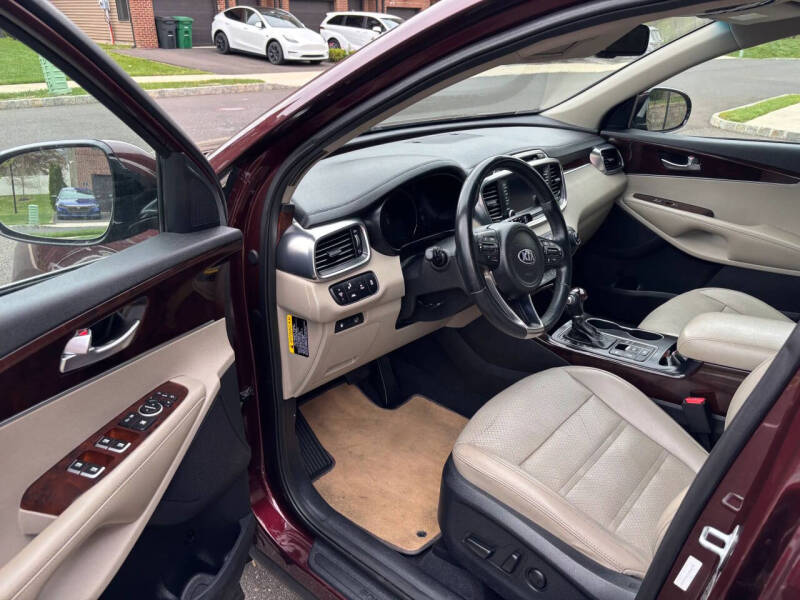 2017 Kia Sorento EX V6