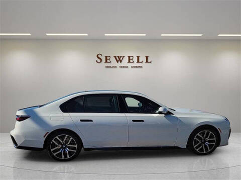 2026 BMW 7 Series 750e xDrive