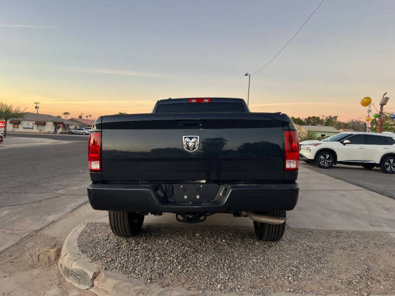 2018 RAM Ram 1500 Pickup Express photo 4