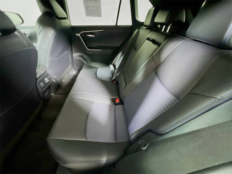 2021 Toyota RAV4 Hybrid XSE