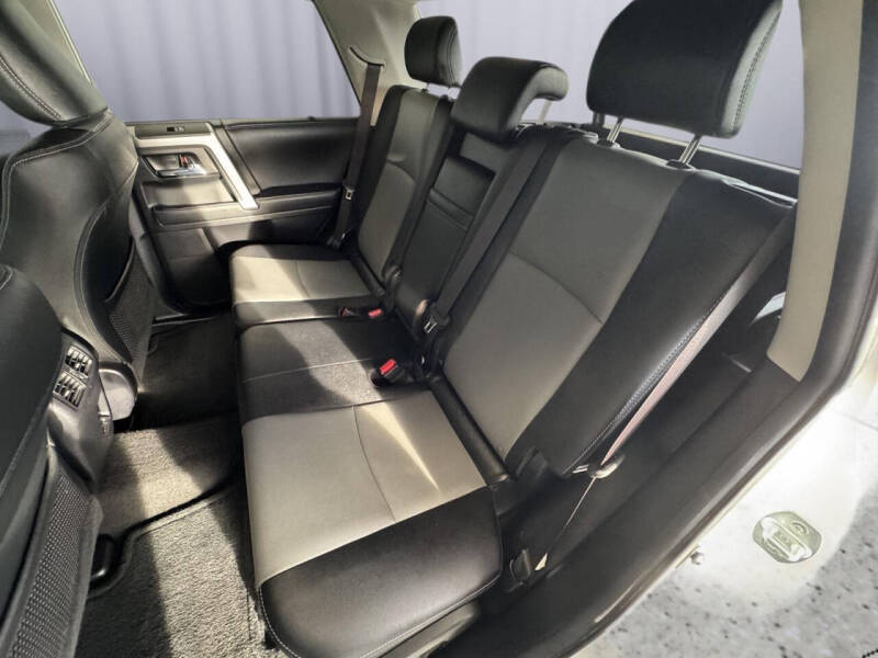 2020 Toyota 4Runner SR5