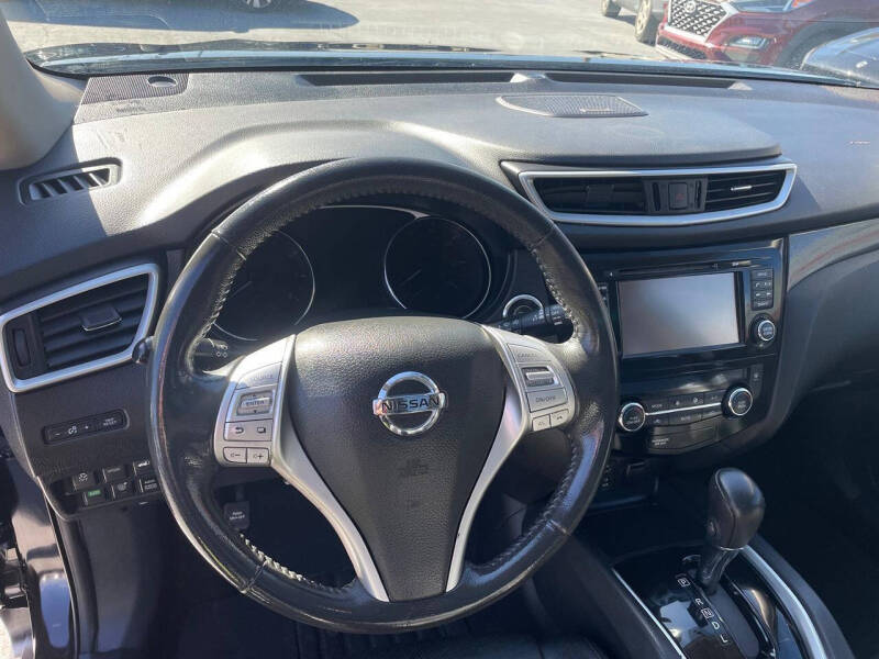 2016 Nissan Rogue SL