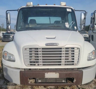 2005 Freightliner Business class M2