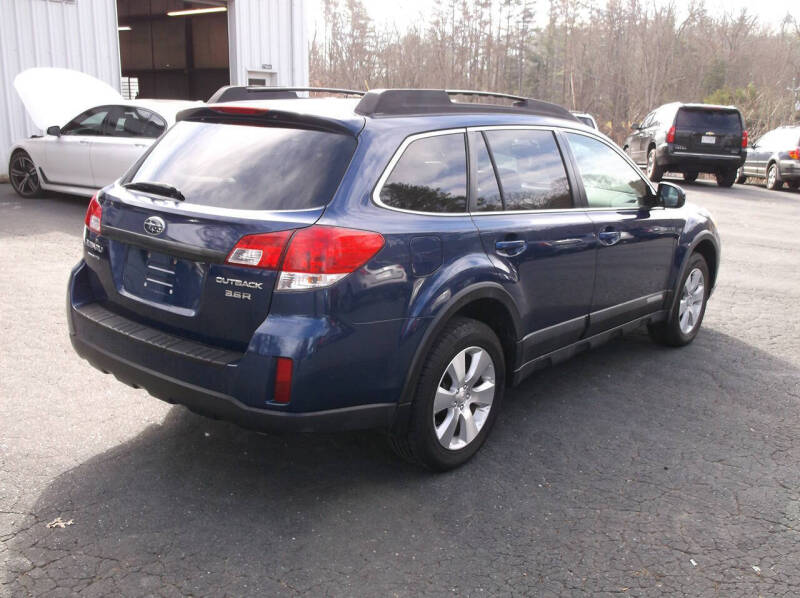 2010 Subaru Outback 3.6R Limited