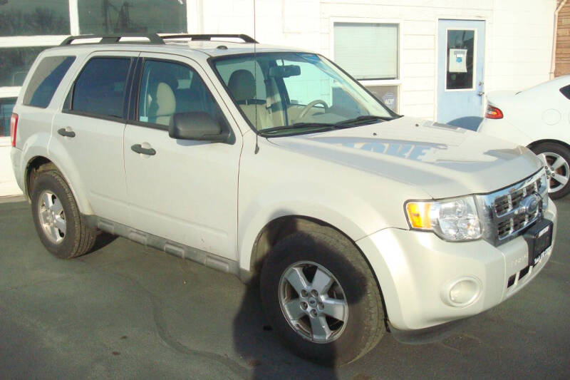 2009 Ford Escape for sale at Tom's Car Store Inc in Sunnyside WA