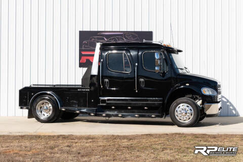 2013 Freightliner M2 106